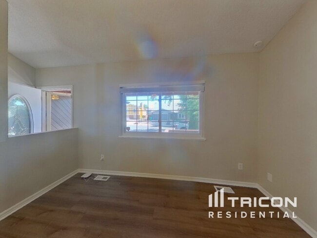 Photo - 3340 Bridgewater Dr