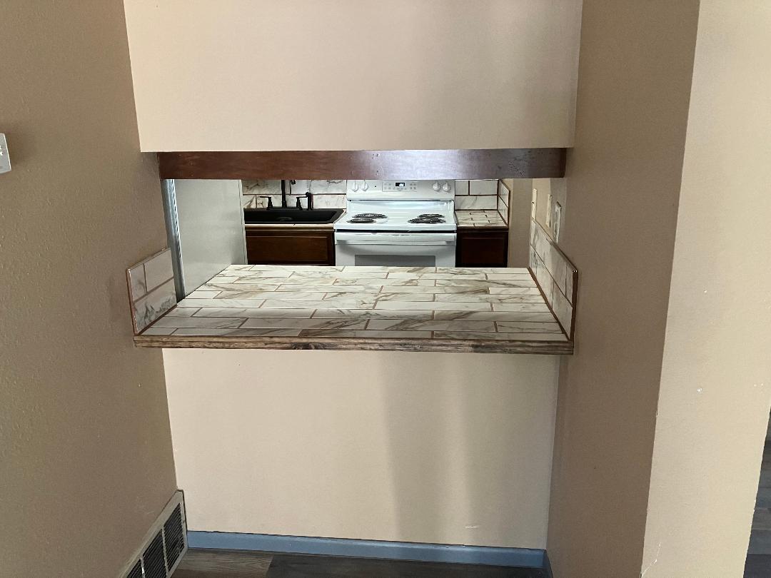 Pass through to kitchen, breakfast nook - 12162 Huron St (Westminster, CO)