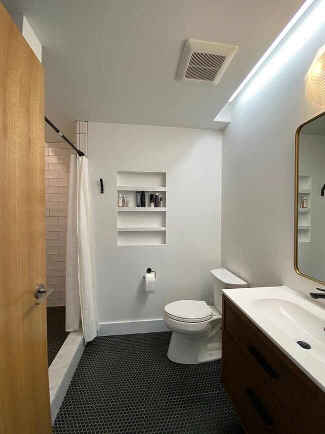 Photo - 188 Lincoln St Unit 2