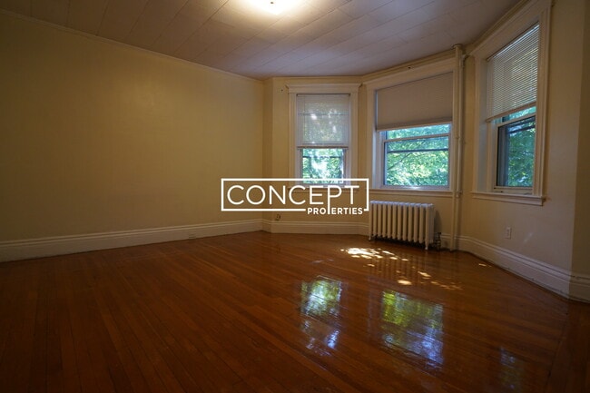 Photo - 18 Euston St Unit 4