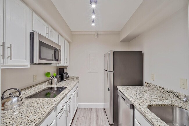 1111 30th St NW Unit SI ID1562779P