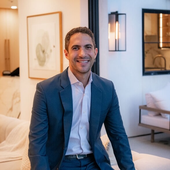 Michael Khorshidi