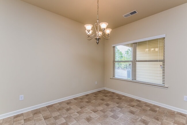 Photo - 2960 Nairn Ct