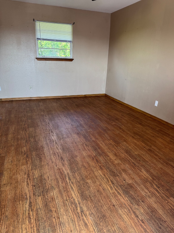 Building Photo - 750 Bonham St Rental