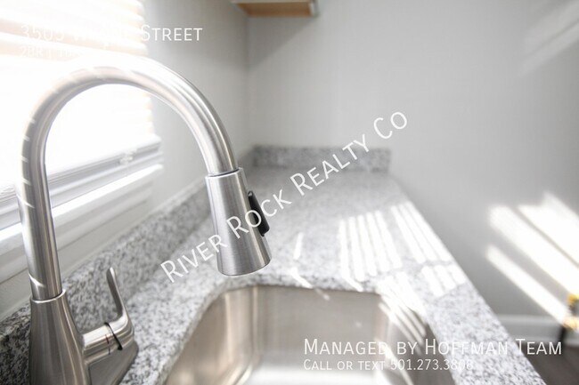 Photo - 3505 Wynne St