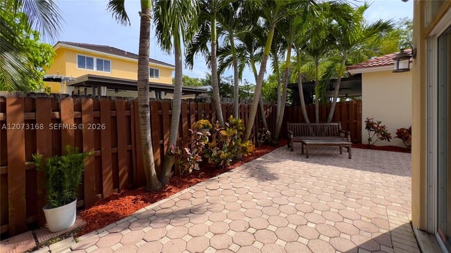 9000 SW 215th Terrace
