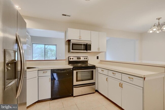 Photo - 733 Reedy Cir
