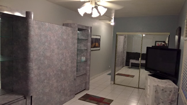 Photo - 1948 Roosevelt St