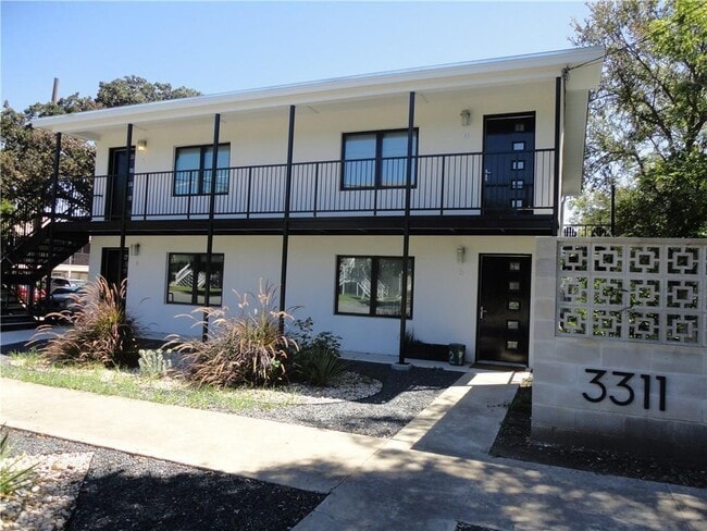 Building Photo - 3311 Speedway