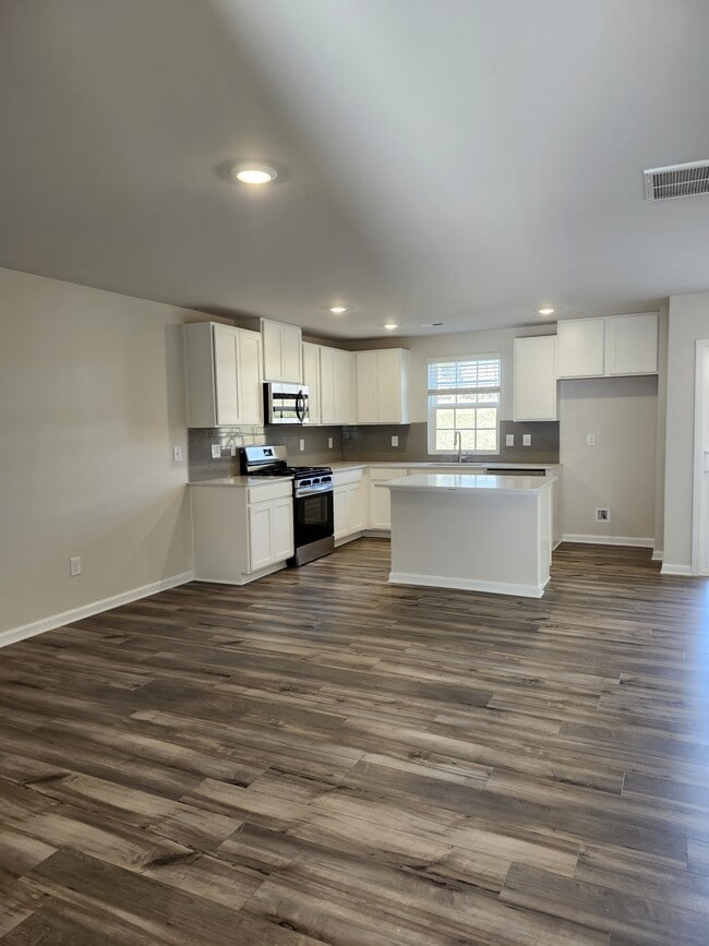 Photo - 818 Powder Br Dr