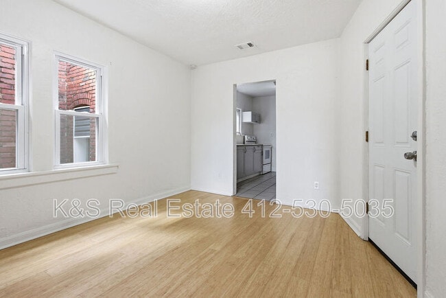 Photo - 545 Sixth Street - 2