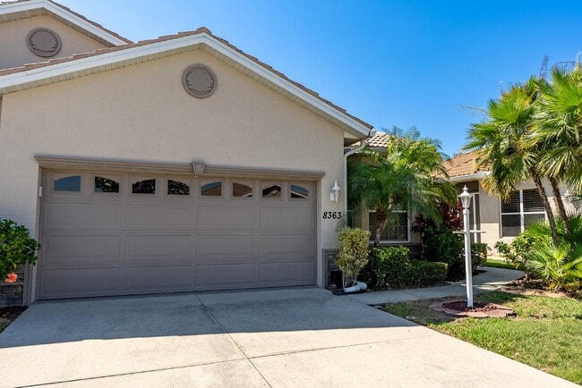 Photo - "Charming Englewood Gem: 2 Beds, 2 Baths in Oyster Creek Gated Golf Community