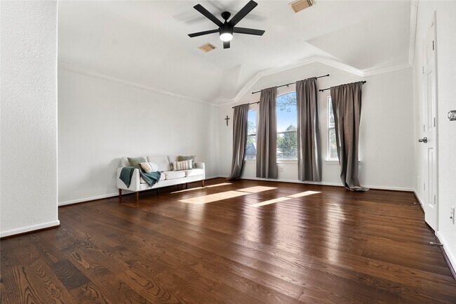 Photo - 55 E Montfair Blvd