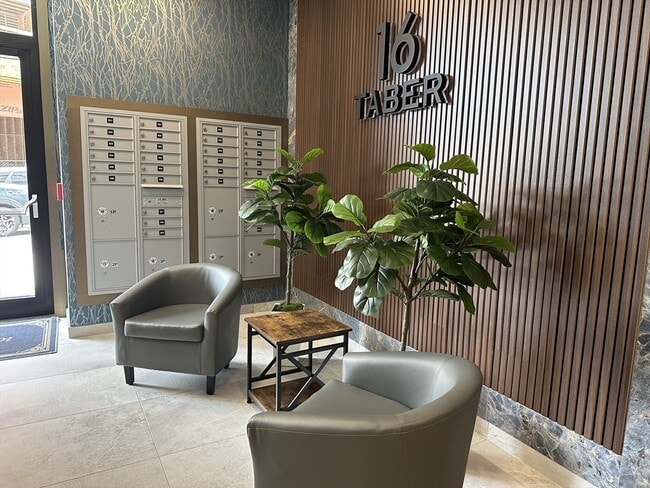 Photo - 16 Taber St Unidad 203