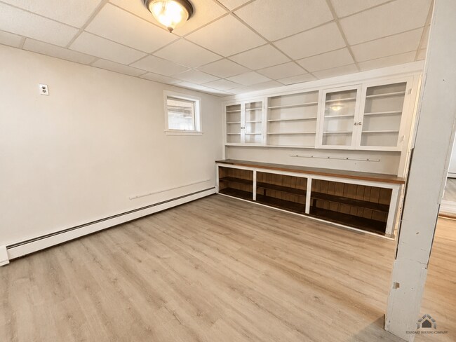Photo - 81 Main St Unit Apt 1R