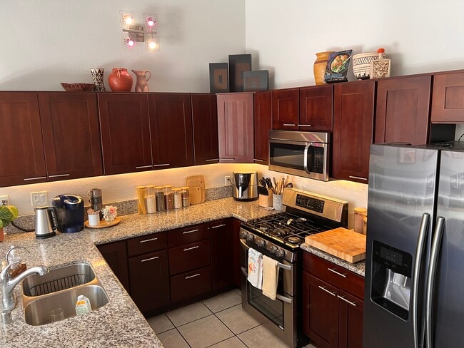 Photo - 7924 Woodman Ave Unit 35
