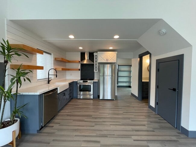 Photo - AJJ1438 Unidad #7686