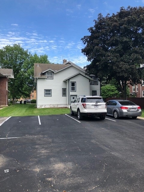 Parking spaces available - 213 N Brainard St Unit 2R
