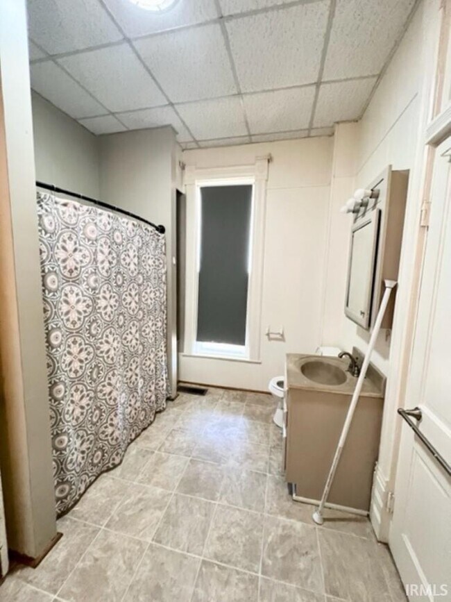 9998 W 900 S Rental House Rental in Owensville, IN