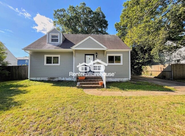 Photo - 1341 Boxwood Cir House