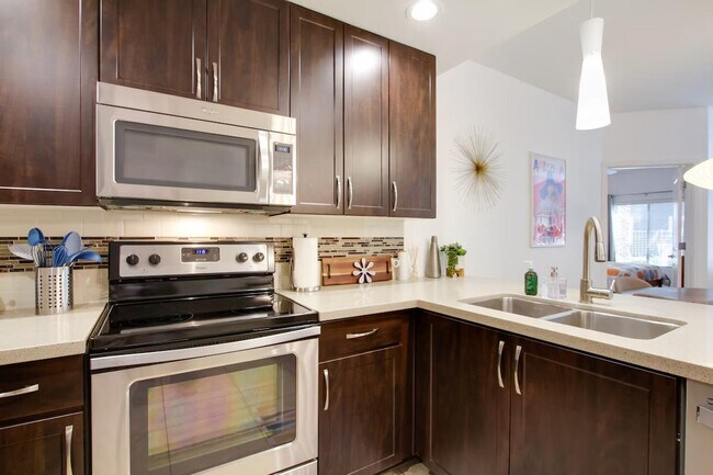 Photo - 5450 E Deer Valley Dr Unidad ID1386097P