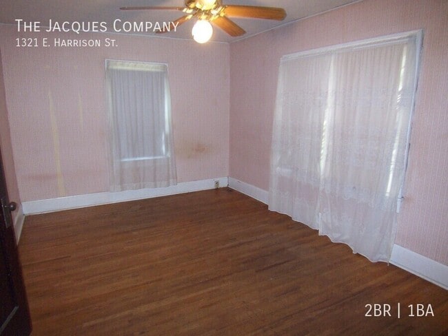 Photo - 1321 E Harrison St