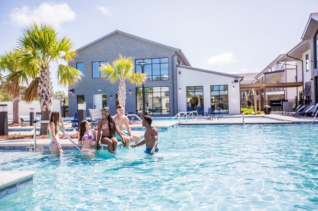 Photo - Wildwood Baton Rouge