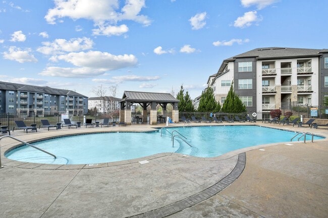 The Maxwell at Highland Creek - The Maxwell at Highland Creek