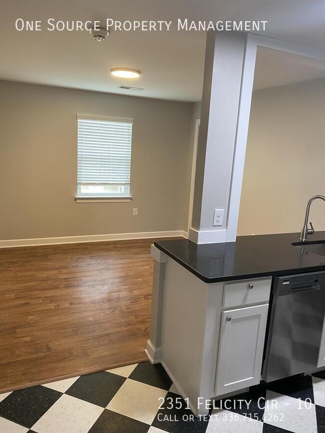 Photo - 2351 Felicity Cir Unit 10