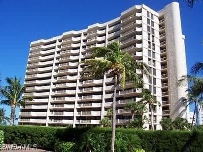 Photo - 4005 Gulf Shore Blvd N Unidad 507 Rental