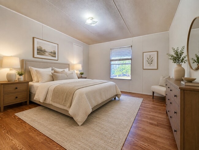 Bedroom 2 - 2120 Peeler Rd