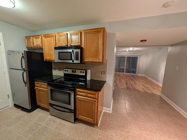 Photo - 10620 Brooks Ln Unit B8