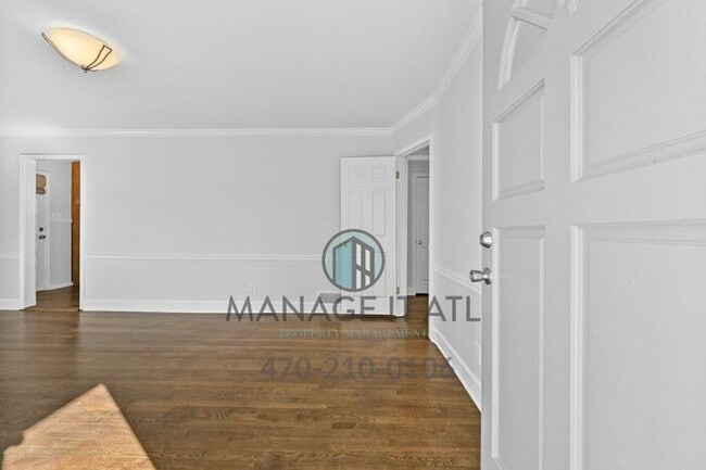 Photo - Beautifully renovated 3 bedroom house in Tucker, GA!