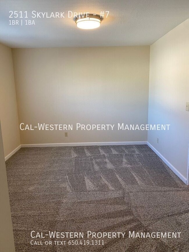 Photo - 2511 Skylark Dr Unit #7