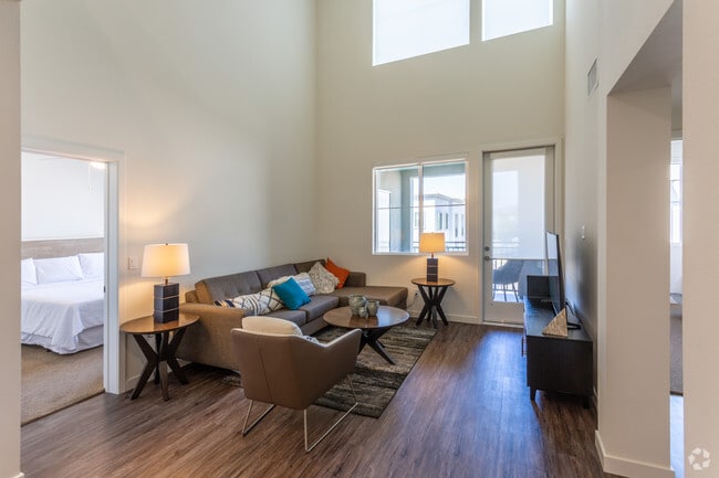 2BR, 2BA - Plan B7
