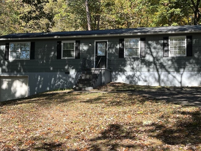 Photo - For Rent – Spacious 4-Bedroom Home in Knox...