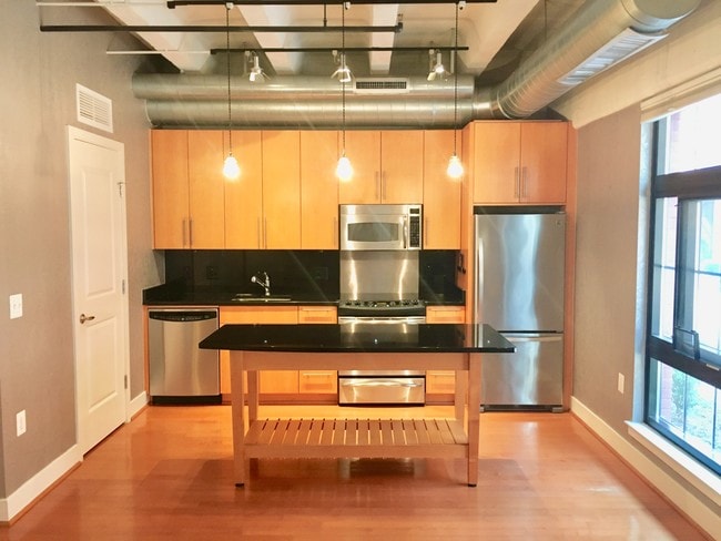 Photo - 2125 14th St NW Unidad 114W