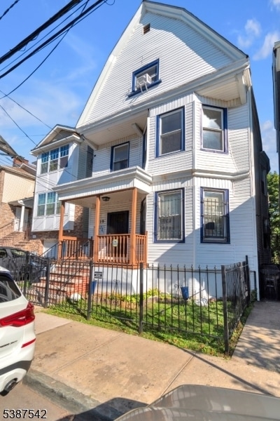 Building Photo - 19 N 7th St Unit 2