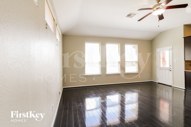 Photo - 4410 Brenta Mountain Ln