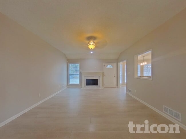 Photo - 222 Sawgrass Way