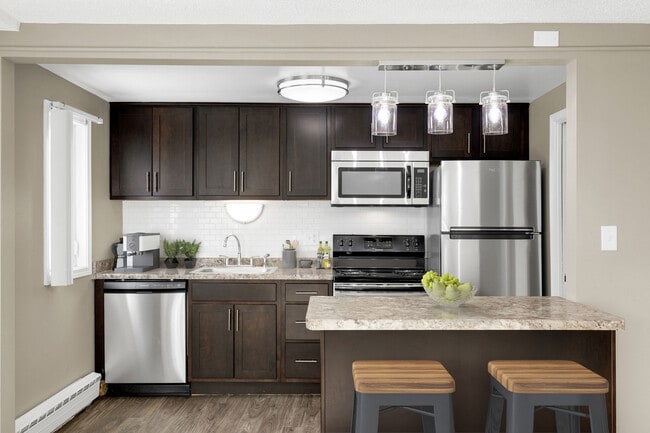 Photo - Valley Village Apartments