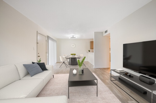 Photo - Enclave at North Point Apartments