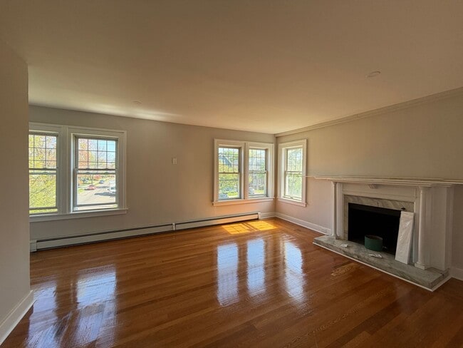 Photo - 271 Elm St Unit 2