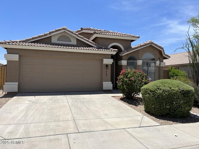 Building Photo - 6607 W Prickly Pear Trail Rental