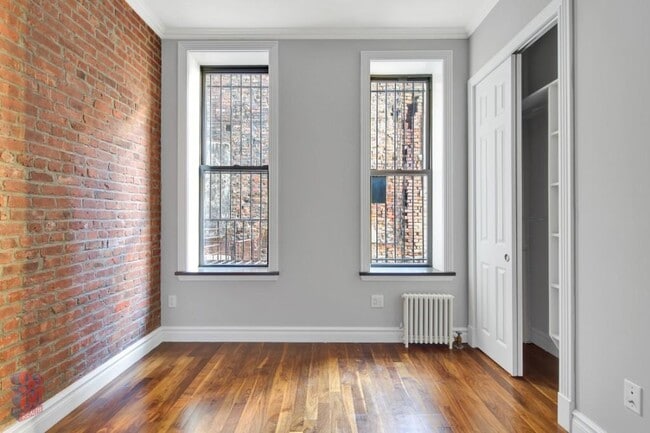 Photo - 221 E 23rd St Unidad 2