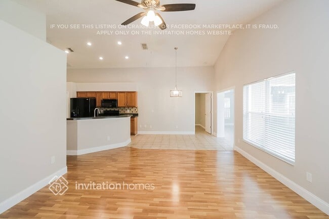 Photo - 1327 Crimson Clover Ln