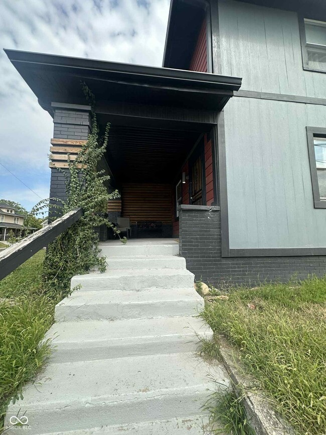 Photo - 3001 N Park Ave