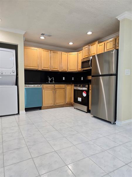 Photo - 1749 NW 6th Ave Unit 2