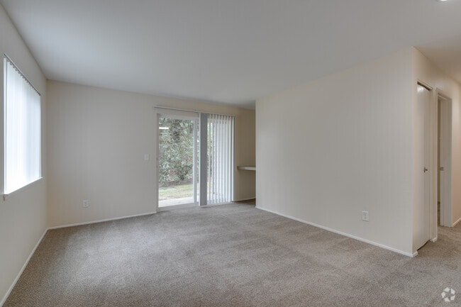 2BR, 2BA - 920SF - Living Room - Westbury Apartments – Where Style, Comfort...
