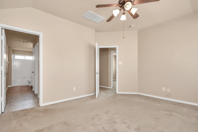 Photo - 4047 Mossy Spring Ln